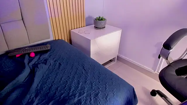 Kandyfrees_ live sex cam