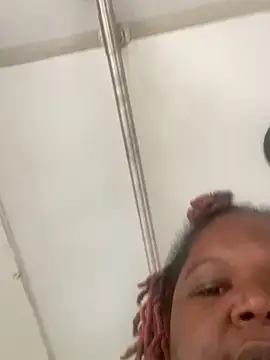 Babygir85's cam snapshot