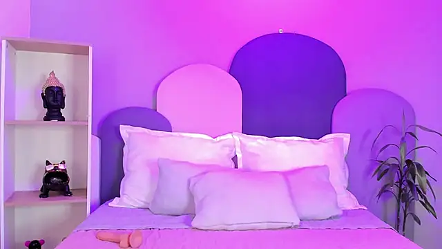 SophieGomez22 live sex cam