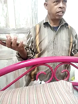 Hotty-rumi live sex cam