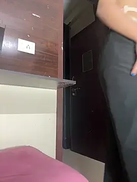 Modelbigbobs live sex cam