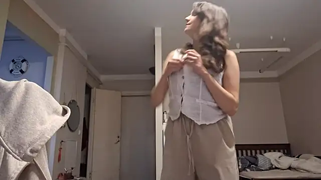 KellyKelik's cam snapshot