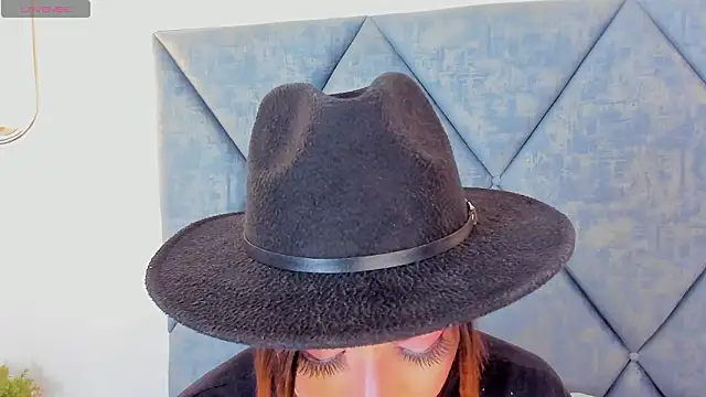 Lilith_Zamara_ live sex cam