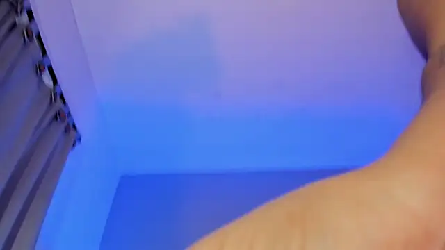 ConnyLoret's cam snapshot