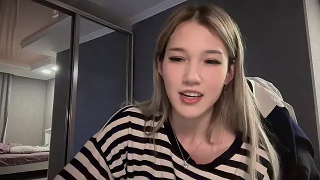 lilXdomiii's cam snapshot