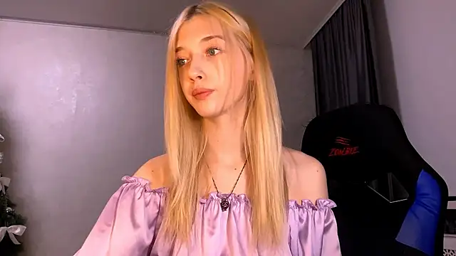 TaliCaan's cam snapshot