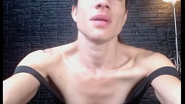 BrendaaCruz's cam snapshot