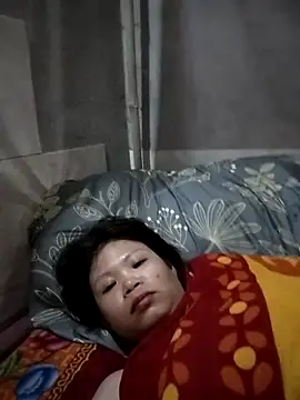 LinhNa999's cam snapshot