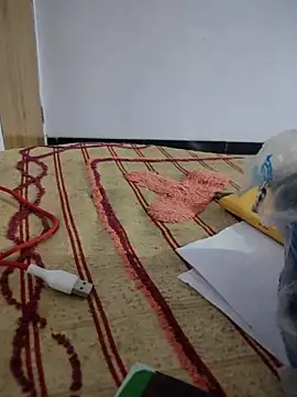 supriyatamil's cam snapshot