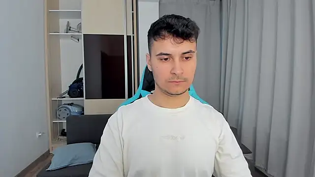 MatMalonne live sex cam