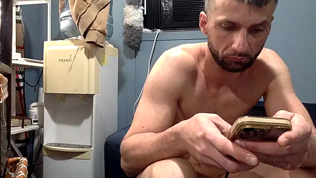 sexyhotstud12 live sex cam