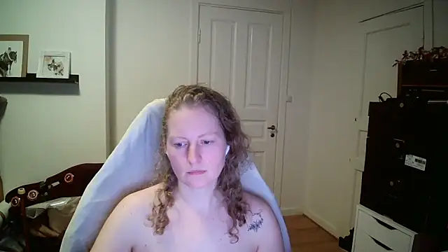 Girlnina-1995 live sex cam