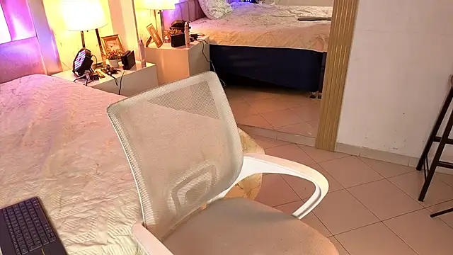 RobinBennett's cam snapshot