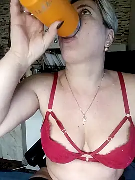 MilkySky's cam snapshot