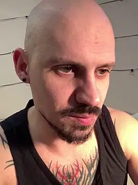 AssHunter4k live sex cam