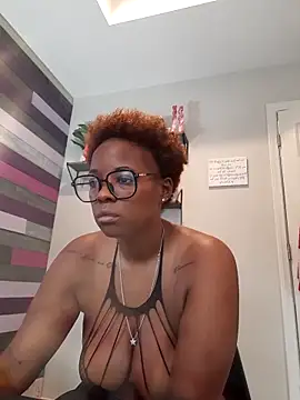 Kourtneyk's cam snapshot