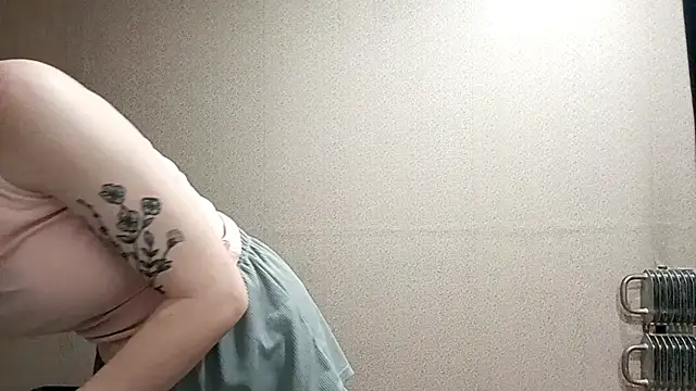 RomanceEncore's cam snapshot