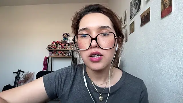 ShebaBonne's cam snapshot