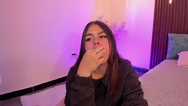 ArianaBaker live sex cam