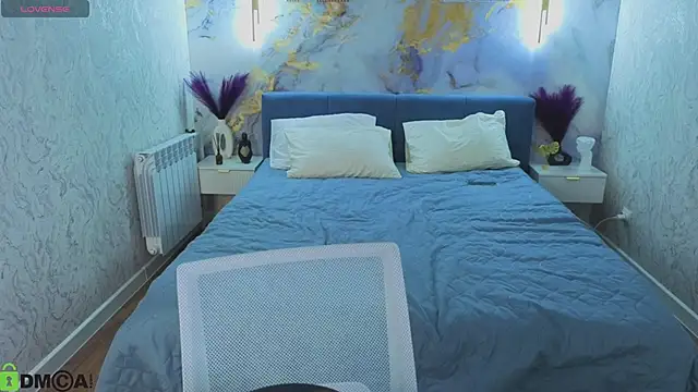 linajourney's cam snapshot