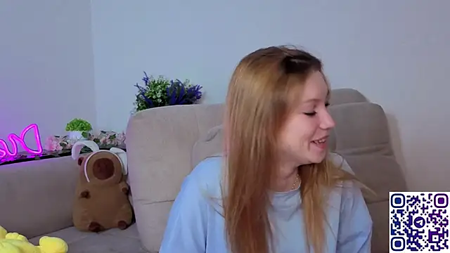 JadwigaTagliavia's cam snapshot