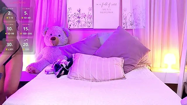 Mia_bm_'s cam snapshot