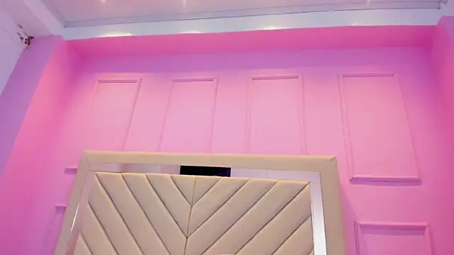 IRINA_PALVIN's cam snapshot