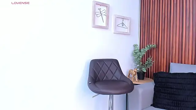 Alex_cute77 live sex cam