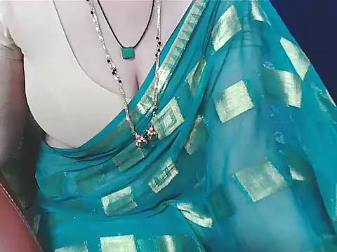 sunitha-3's cam snapshot