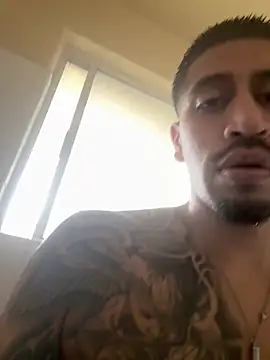 busnfatnutsLildee's cam snapshot