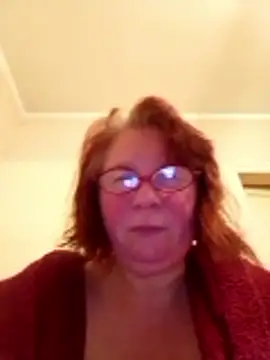 SquirrelFine's cam snapshot