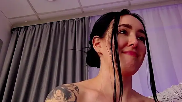 KimKhallifa's cam snapshot