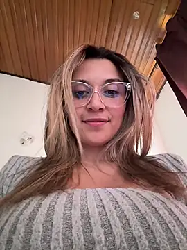 Isabella_Varella's cam snapshot