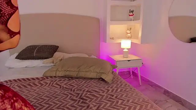 nathalynbarnes's cam snapshot