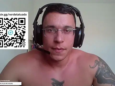 NerdeTatuado live sex cam