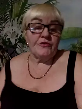 VioletSweet5566's cam snapshot