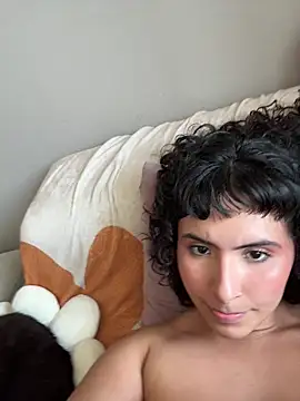 SugarTroubl33 live sex cam