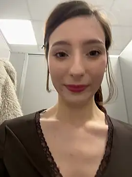 LilluKatten live sex cam