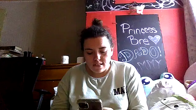 princessbr_013's cam snapshot