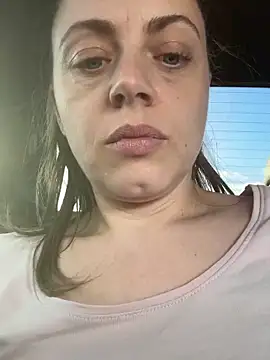 ladywithbigass's cam snapshot