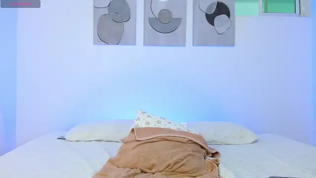 sandra_smith_01's cam snapshot