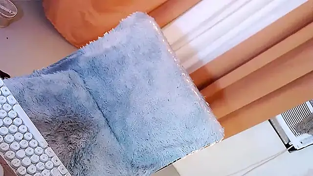 DickforlillyPetite live sex cam