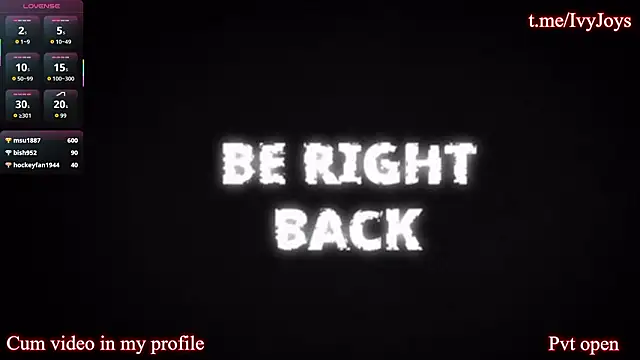 IvyJoys live sex cam