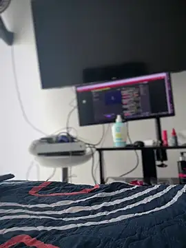 Bella_arabic's cam snapshot