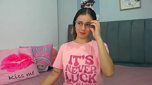 naughtyloverss live sex cam