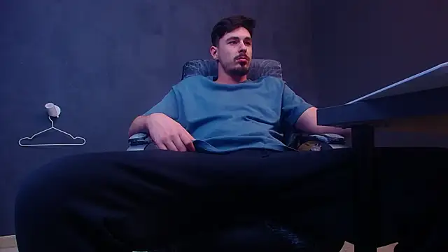 EnzoRace's cam snapshot