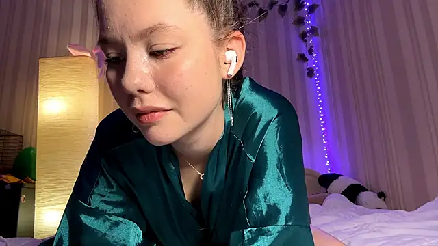 CutieSlim live sex cam