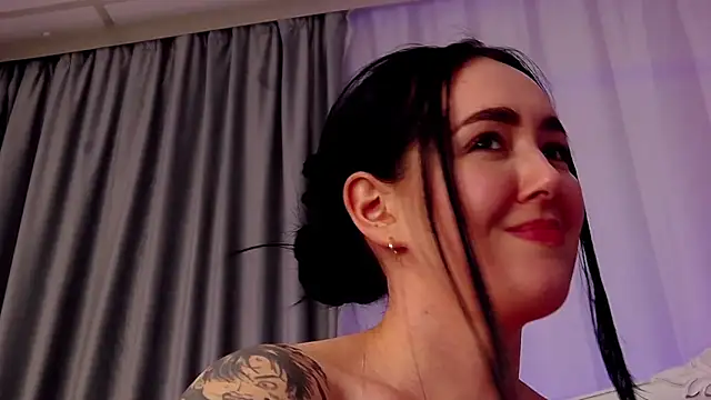 KimKhallifa's cam snapshot