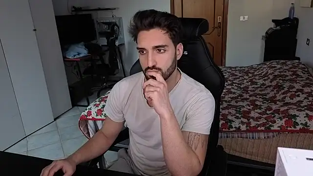 Al3xox02's cam snapshot