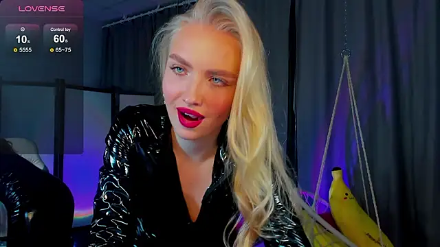 TessaGrays's cam snapshot